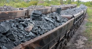 تقوم شركات تعدين خام الحديد الأسترالية الأصغر بمراجعة أكثر من 10 ملايين طن سنويًا