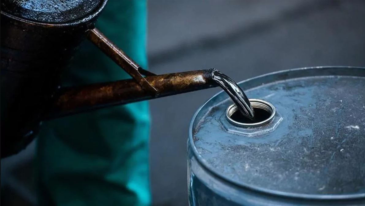 تراجع أسعار النفط العالمية
