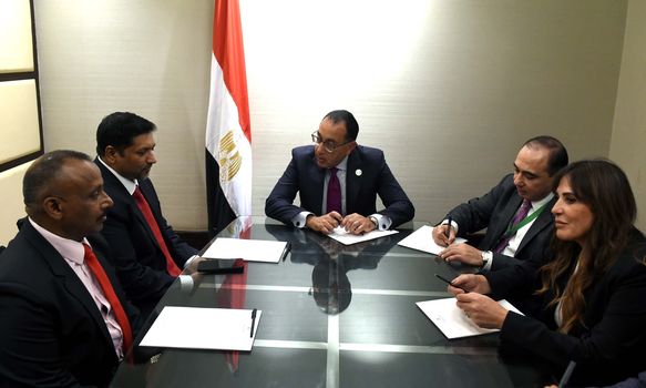 تعزيز النشاط الاستثماري المتنامي لشركات النسيج السيريلانكية فى مصر