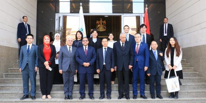 مصر والصين تبحثان سبل التعاون في الإدارة العامة