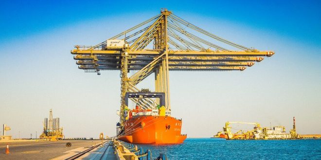 مصر تخطط لجعل السخنة أكبر ميناء في البحر الأحمر