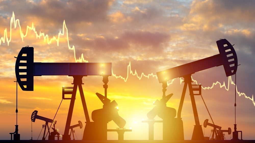 أسعار النفط تستفيد من التوترات في الشرق الأوسط وخفض الفائدة