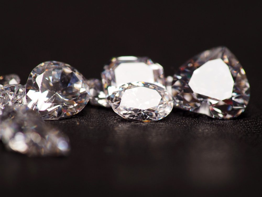 دي بيرز تخفض الأسعار لاستعادة مبيعات الماس