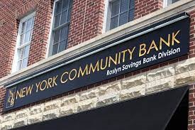 بنك نيويورك كوميونيتي يخسر أكثر من 50%