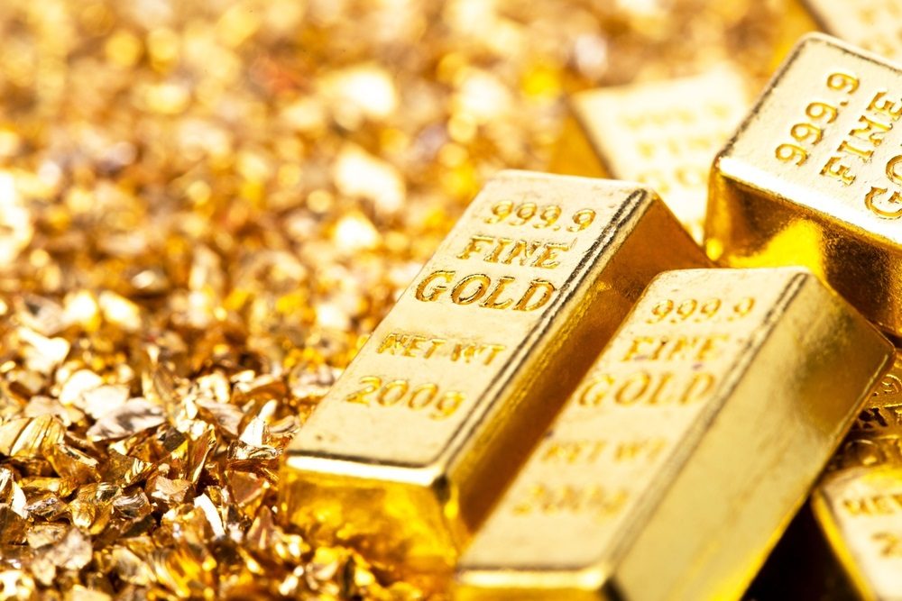 الذهب يهبط لأدنى مستوى في أسبوعين مع تراجع آمال خفض الفائدة